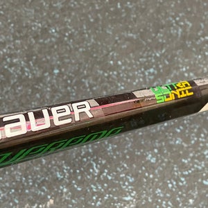 New Bauer Supreme Ultrasonic Hockey Stick P28 65Flex Left
