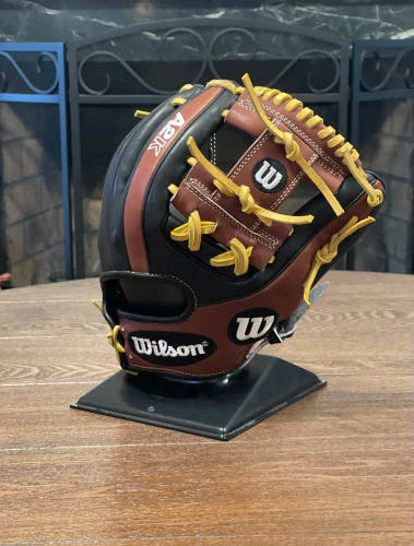 Wilson A2K 1786 11.5” Made In Japan Infield Baseball Glove