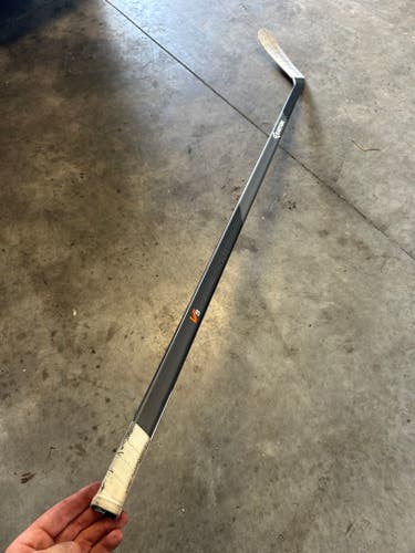 Used Senior Easton V9 Left Hand Hockey Stick P28