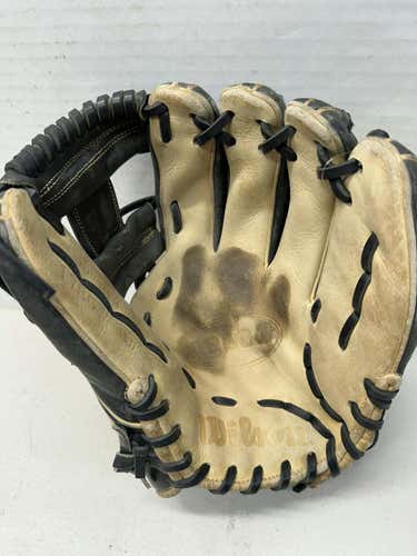 Used Wilson A2000 1786 11 1 2" Fielders Gloves