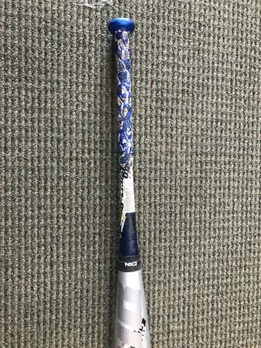 Used Easton Quantum 29" -10 Drop Usssa 2 5 8 Barrel Bats