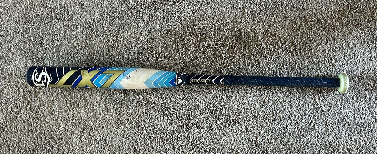 Used 2024 Louisville Slugger Composite 22 oz 32" LXT Bat