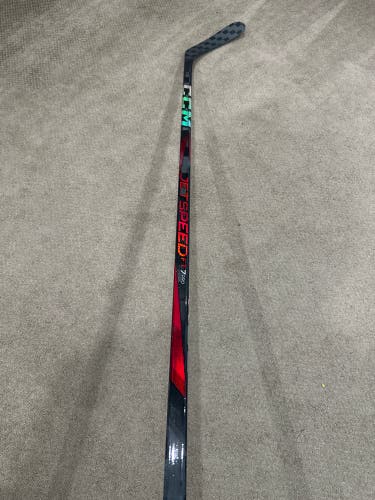 P29 75 Flex New Senior CCM Right Handed P29 JetSpeed FT7 Hockey Stick