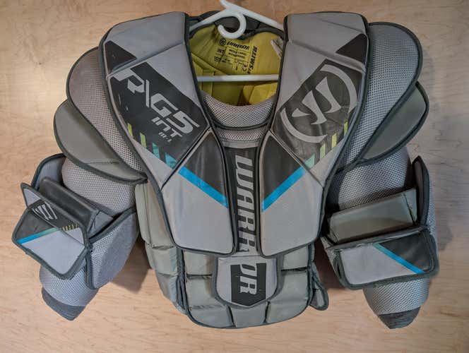 Used Large Warrior Ritual G5 Goalie Chest Protector