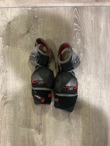 Used Senior CCM  JetSpeed FT390 Elbow Pads