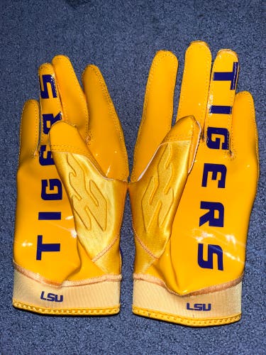 LSU Football gloves