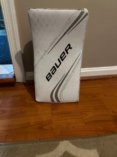 Used  Bauer Regular  Vapor X2.7 Blocker