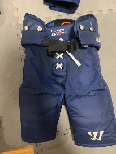 Used Junior Large Warrior Covert QRE Pro Hockey Pants