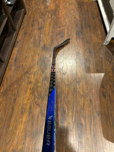 Used Senior Bauer Right Handed P92 Pro Stock Nexus 2N Pro XL Hockey Stick