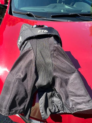 Used Junior CCM Jetspeed ft6 Hockey Pants