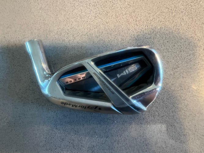 TaylorMade Sim Max OS 7 iron head