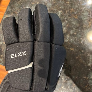 Koho 2213 hockey gloves
