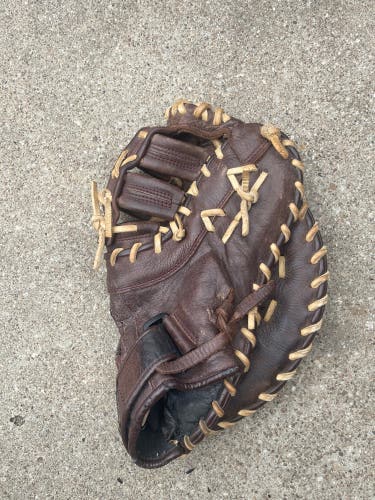 Mizuno Franchise Baseball Series First Base Mitt: GXF90B1