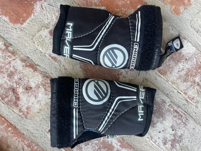 Used Small Youth Maverik Elbow Pads