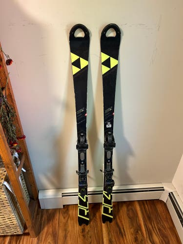 Fischer RC4 SL skis 158 *No Bindings*