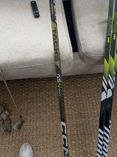 New CCM Left Hand P28M Pro Stock Super Tacks AS-V Pro Hockey Stick