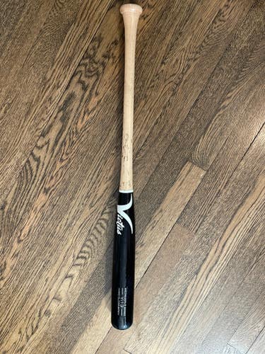 Used 2023 Victus Yi13 Youth Youth Baseball Bat (-8) Birch 23 oz 31"