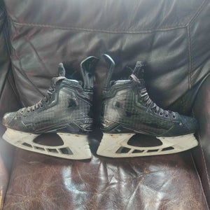 Used Bauer Narrow Width   8 Supreme Mach Hockey Skates