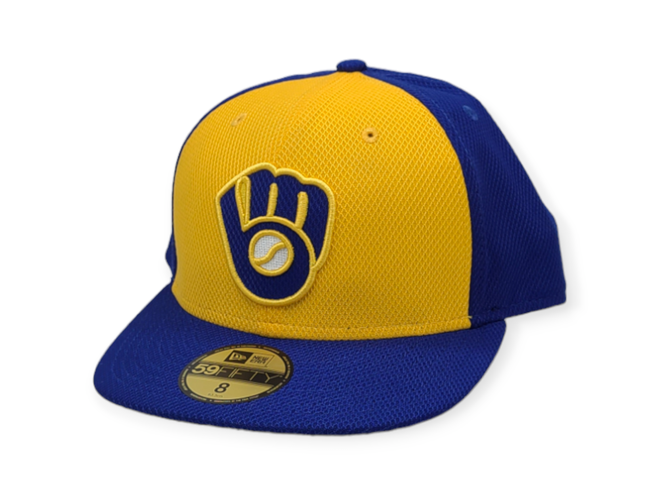 New Mens Vintage Fitted Milwaukee Brewers Cap Hat size (8)