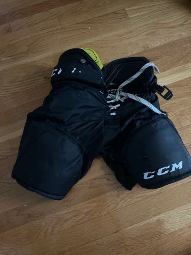 Ccm Vector plus pants