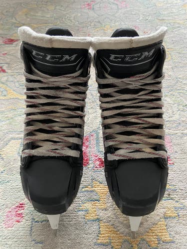 CCM FT460 Hockey Goalie Skates Regular Width Size 7