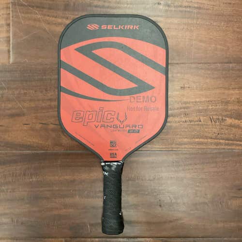 Selkirk Vanguard 2.0 Epic Pickleball Paddle 7.6oz