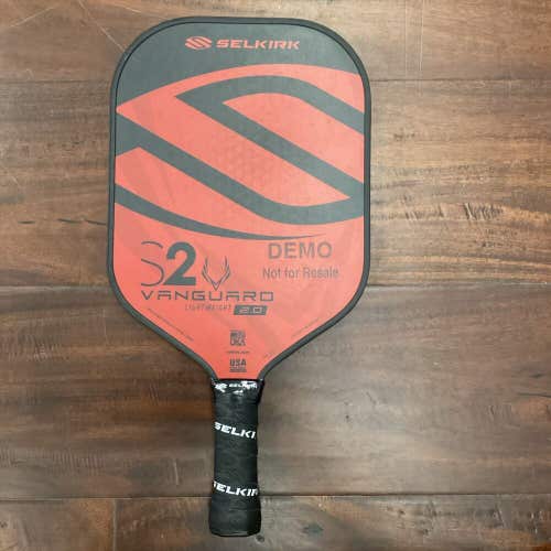 Selkirk Vanguard Control 2.0 S2 Pickleball Paddle 7.7oz