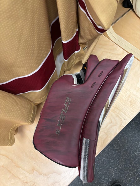 Used  CCM Pro Stock Eflex 5 Goalie Leg Pads
