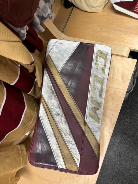 Used  CCM Pro Stock Eflex 5 Goalie Leg Pads