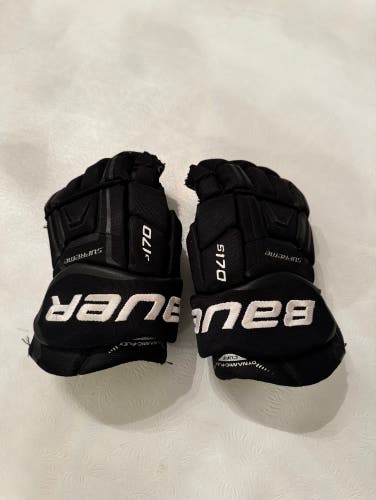 Used Bauer 12" Supreme S170 Gloves