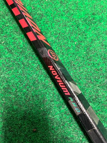 Warrior Novium Pro Senior W88 LH 75 Hockey Stick