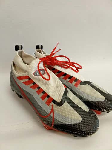 Used Nike Senior 9 Football Cleats