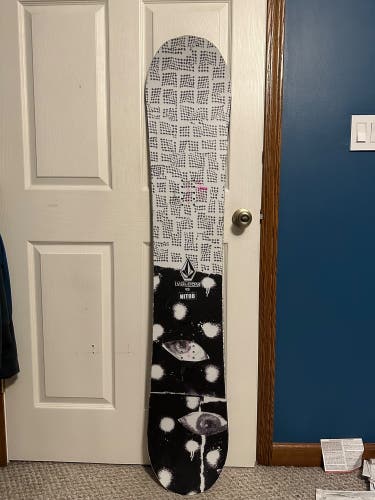 Nitro Beast Snowboard