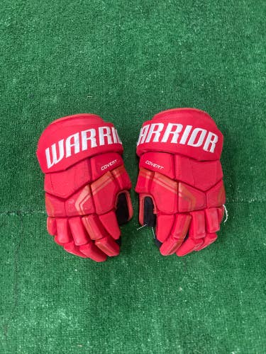 Red Used Senior Warrior Covert QRE4 Gloves 14"