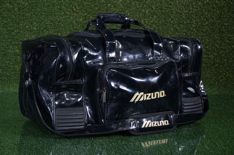 VINTAGE MIZUNO DUFFLE TRAVEL BAG W/ SHOULDER STRAP, BLACK / GOLD ~ L@@K!!