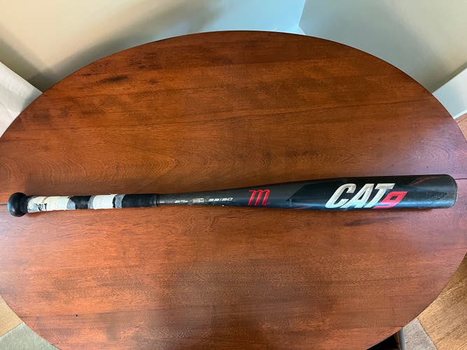 Used Marucci CAT9 Bat (-3) 30 oz 33"