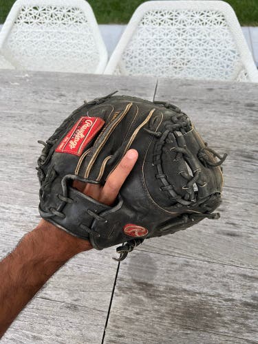 Used Right Hand Throw 34" Baseball Glove