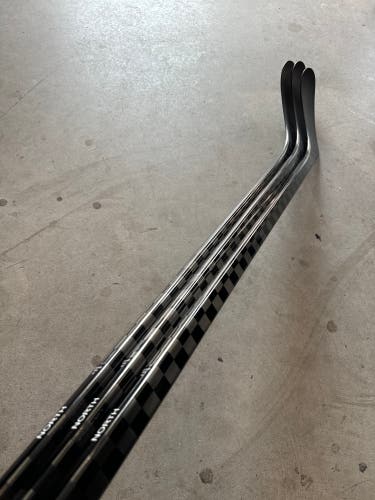 New Intermediate CCM Left Hand P28 55 Flex Pro Stock FT Ghost Hockey Stick Blackout Pro+