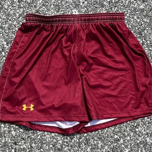 Under Armour Armourfuse Women's Large 5” Maroon Lacrosse Shorts