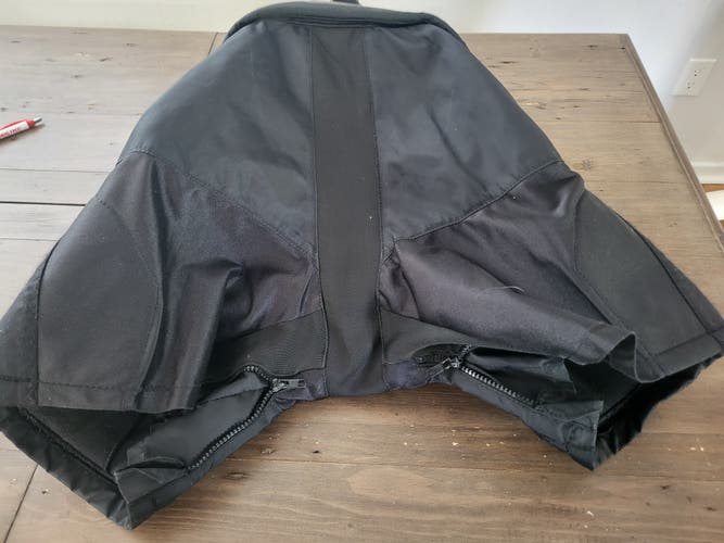 Used Junior Small CCM Tacks 9060 Hockey Pants