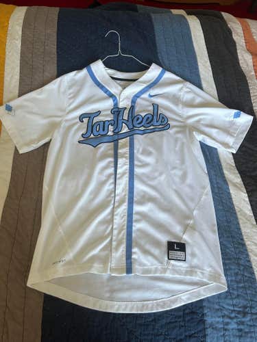 White New Large Men's Nike Jersey