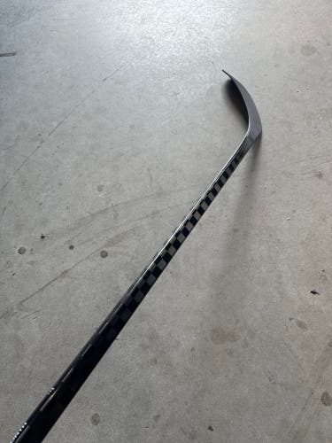 New Intermediate CCM Right Hand P28 65 Flex Pro Stock FT Ghost Hockey Stick Blackout Pro+