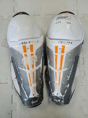 Used Easton M3 10" Hockey Shin Guards