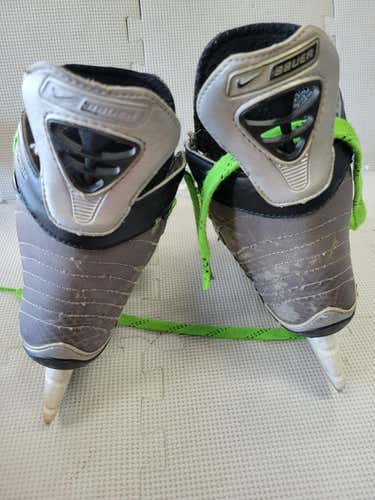 Used Bauer Supreme 70 Skates Junior 05 Ice Hockey Skates