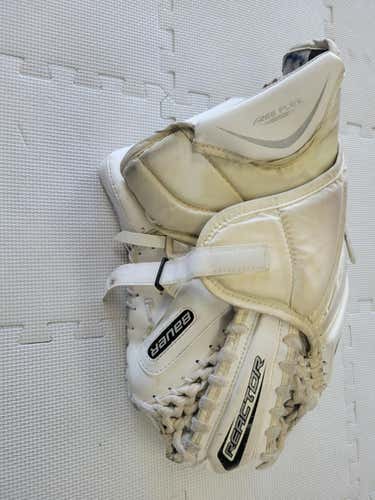 Used Bauer Reactor 4000 Regular Goalie Catchers