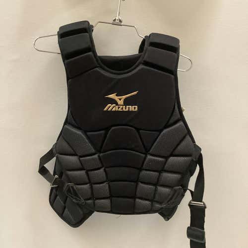 Used Mizuno Black Chest Adult Adult Catcher's Equipment