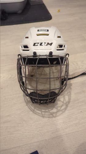 Used Medium CCM Tacks 310 Helmet