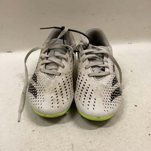 Used Adidas Junior 02.5 Cleat Soccer Outdoor Cleats