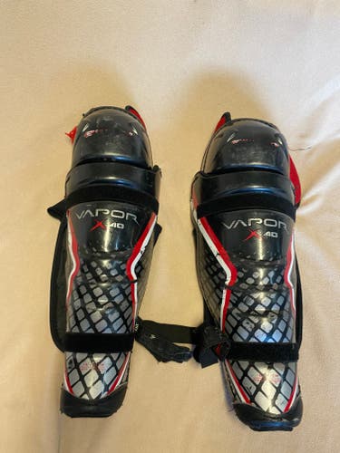 Used Senior Bauer Vapor X40 16" Shin Pads