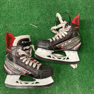 Used Youth CCM JetSpeed FT2 Hockey Skates Regular Width 12.5